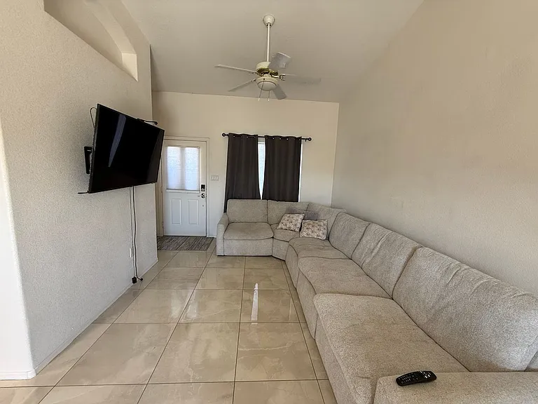 11323 S Kingman Ave — Photo 4