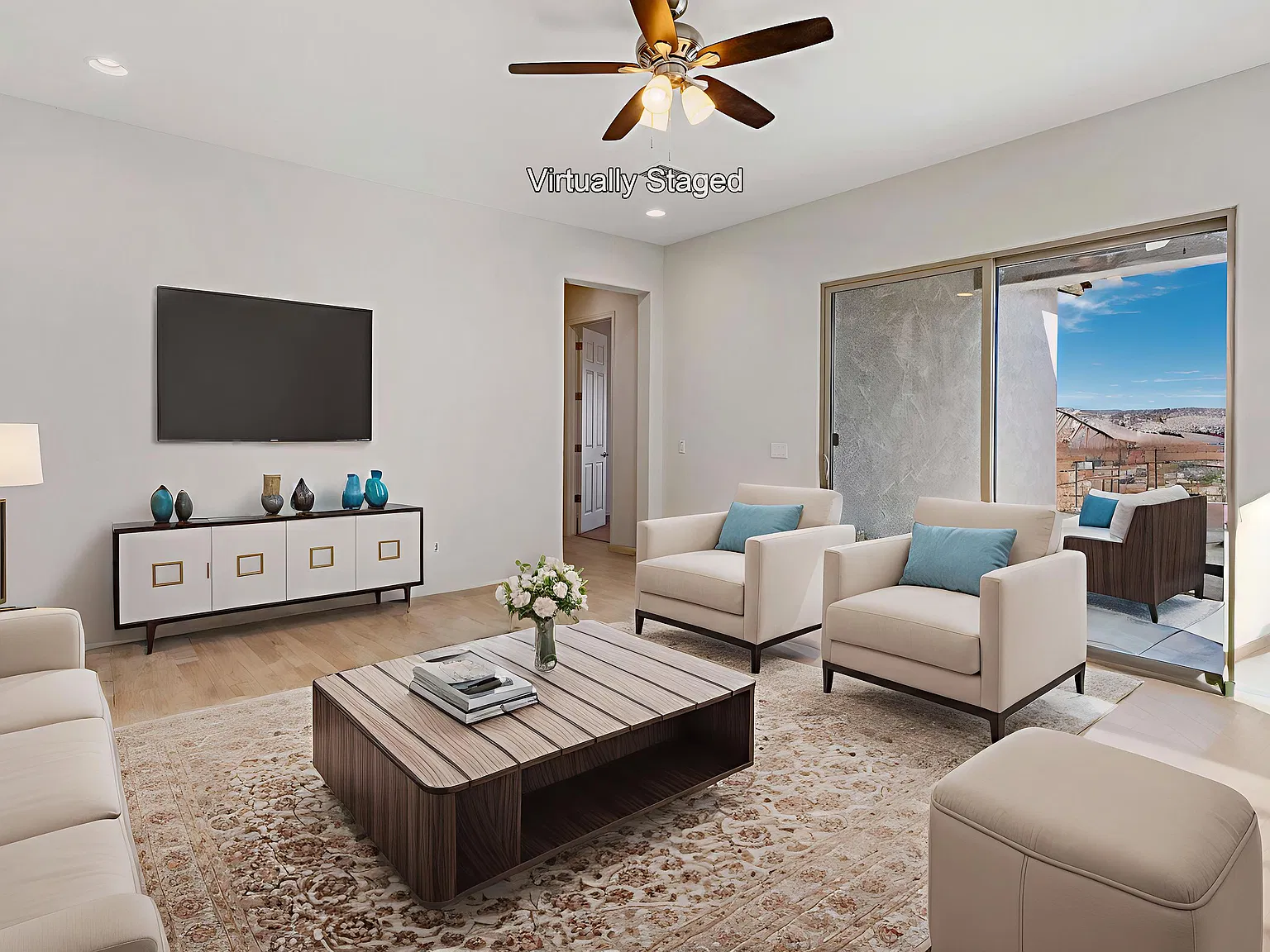 635 E Kalalau Dr — Photo 2
