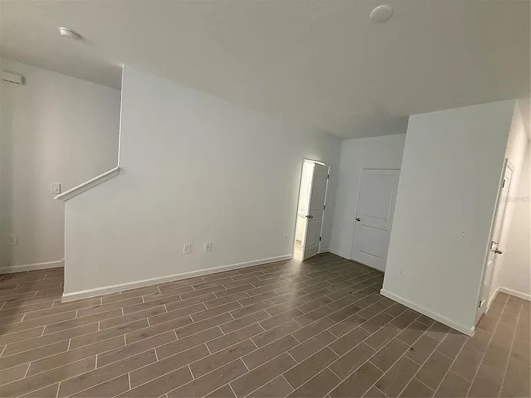 3674 SE 37th Ct — Photo 8