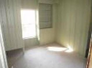 585 S Fairview Ave, Elmhurst, IL 60126