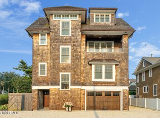 985 Ocean Ave, Mantoloking, NJ 08738