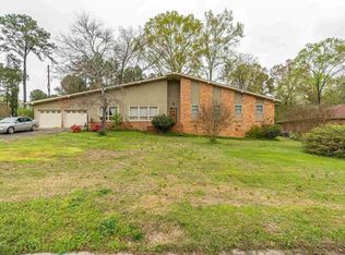 461 Kettering Dr, Columbia, SC 29210