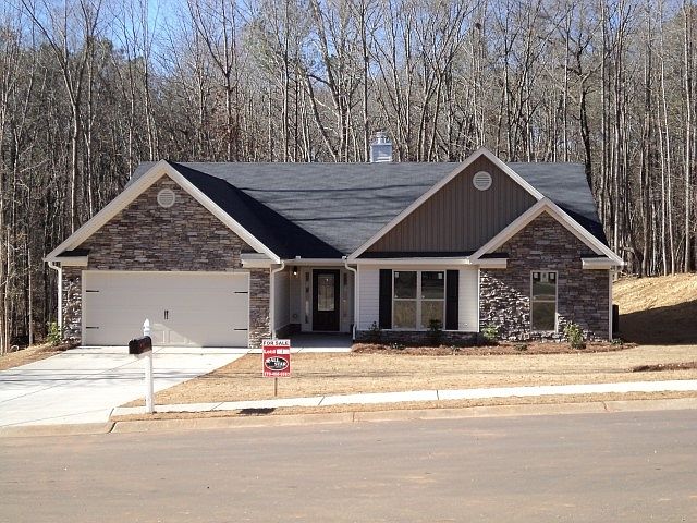 1st image of 108 Briar Rose Blvd #6