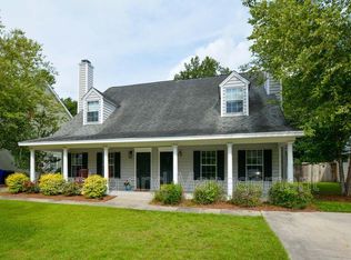 1324 Fenwick Plantation Rd, Johns Island, SC 29455