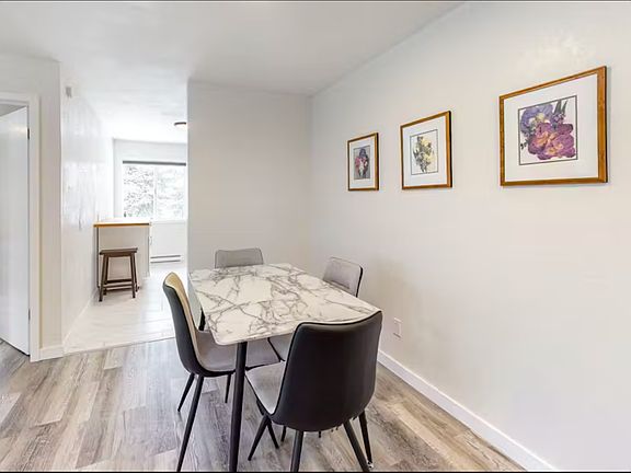 5th image of 871 W Beaver Creek Blvd Suite A17