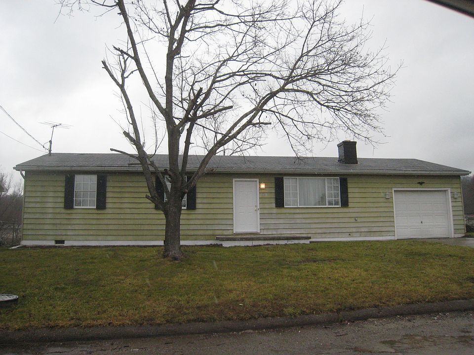 1st image of 1051 E Poplar St