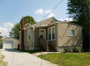 341 Dennison Ave, Akron, OH 44312
