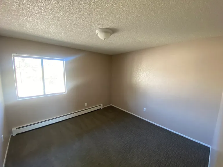 1140 Walnut Ave #28 — Photo 6