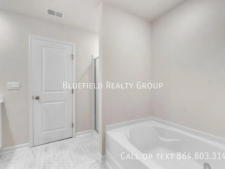 380 Fenwick Dr — Photo 19