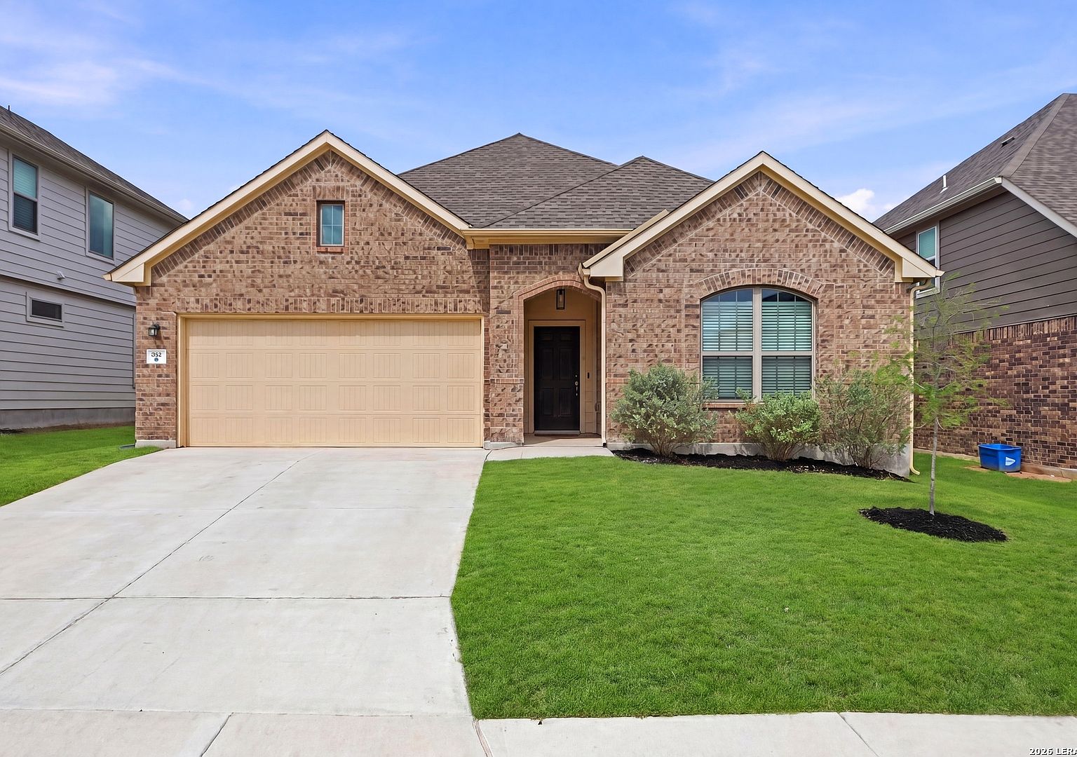 951 Blue Violet, New Braunfels, TX 78130 | Zillow