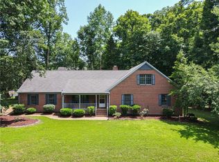 5500 Nuthatch Dr, Williamsburg, VA 23185