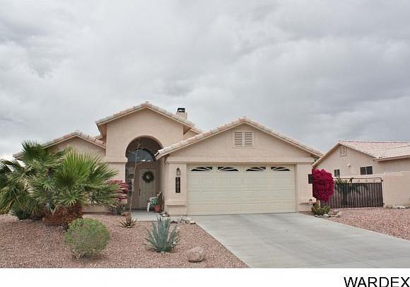 1st image of 1881 E Owens Lake Dr