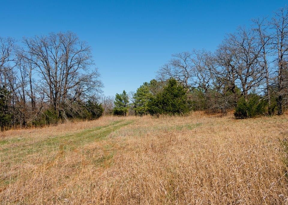 2nd image of Fischer Dr Lot 83