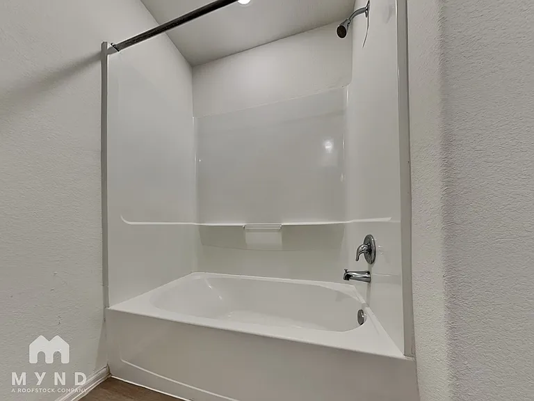 26815 Wilderye Cove Ln — Photo 17