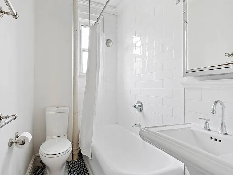 136 E 36th St #9/10C — Photo 14