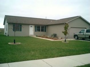 918 Mary Ln, Braidwood, IL 60408
