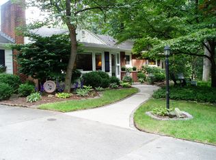 2928 Redington Woods Rd, Toledo, OH 43615