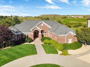 2731 Heartland Valley Rd, Manhattan, KS 66503