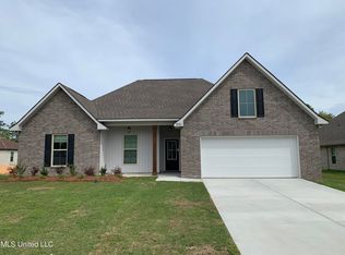 10085 Patrick Dr, Gulfport, MS 39503