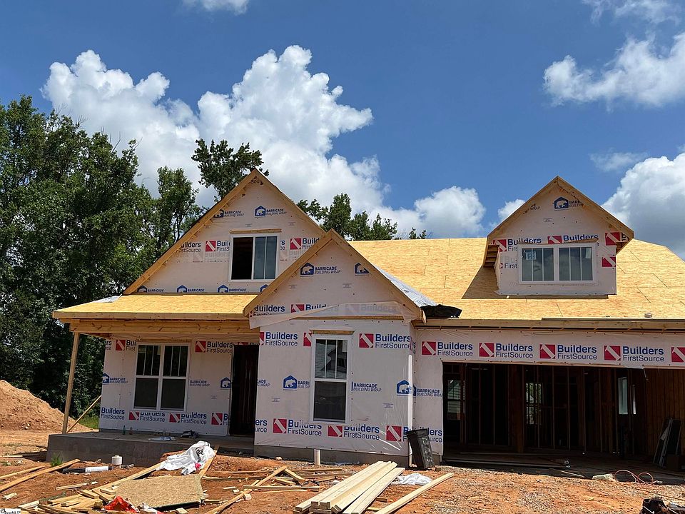 2nd image of 612 Marwood Ct Lot 36