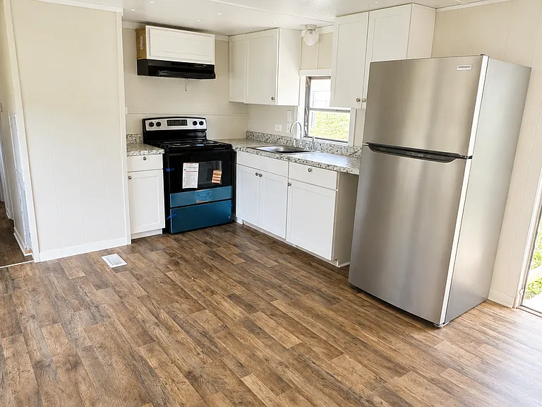 120 Ash Nicole Ln — Photo 7