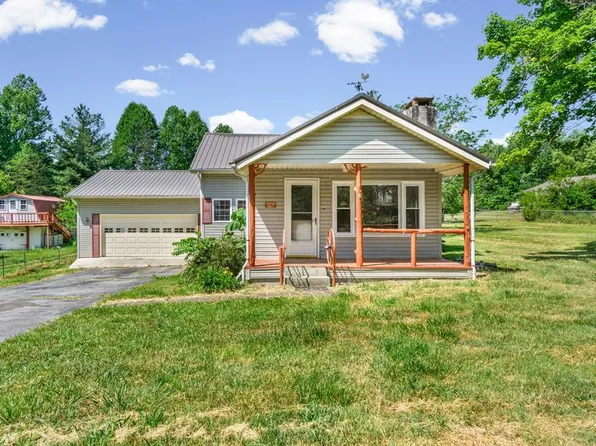 56 Elm Ln, Sparta, TN 38583