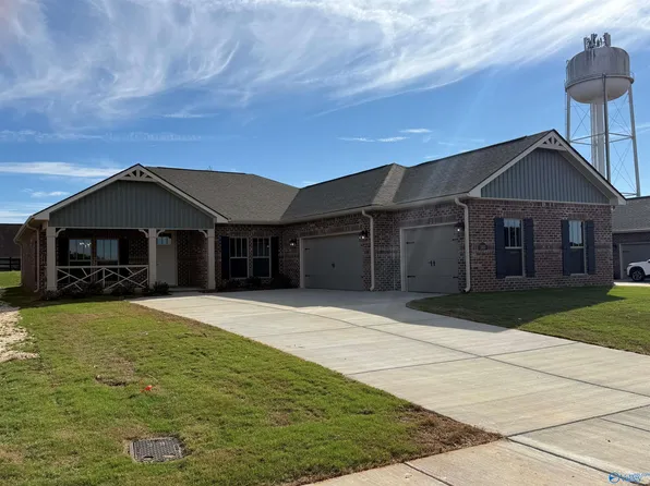 240 Emma Harris Cir, Triana, AL 35756