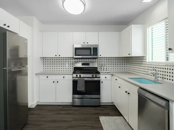 Skylar Apartments