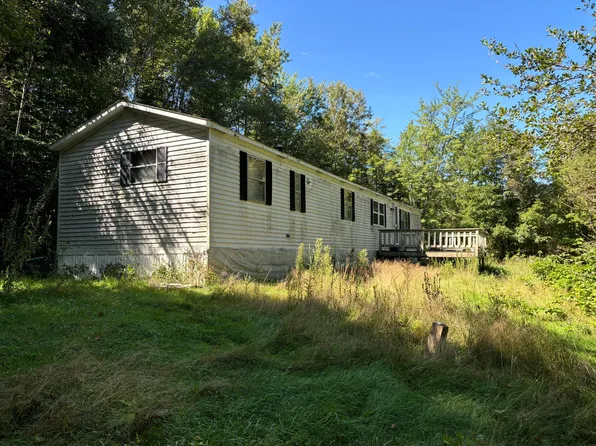 106 Town Farm Road, Norway, ME 04268