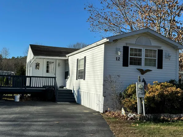 12 Nixon Street, Epsom, NH 03234