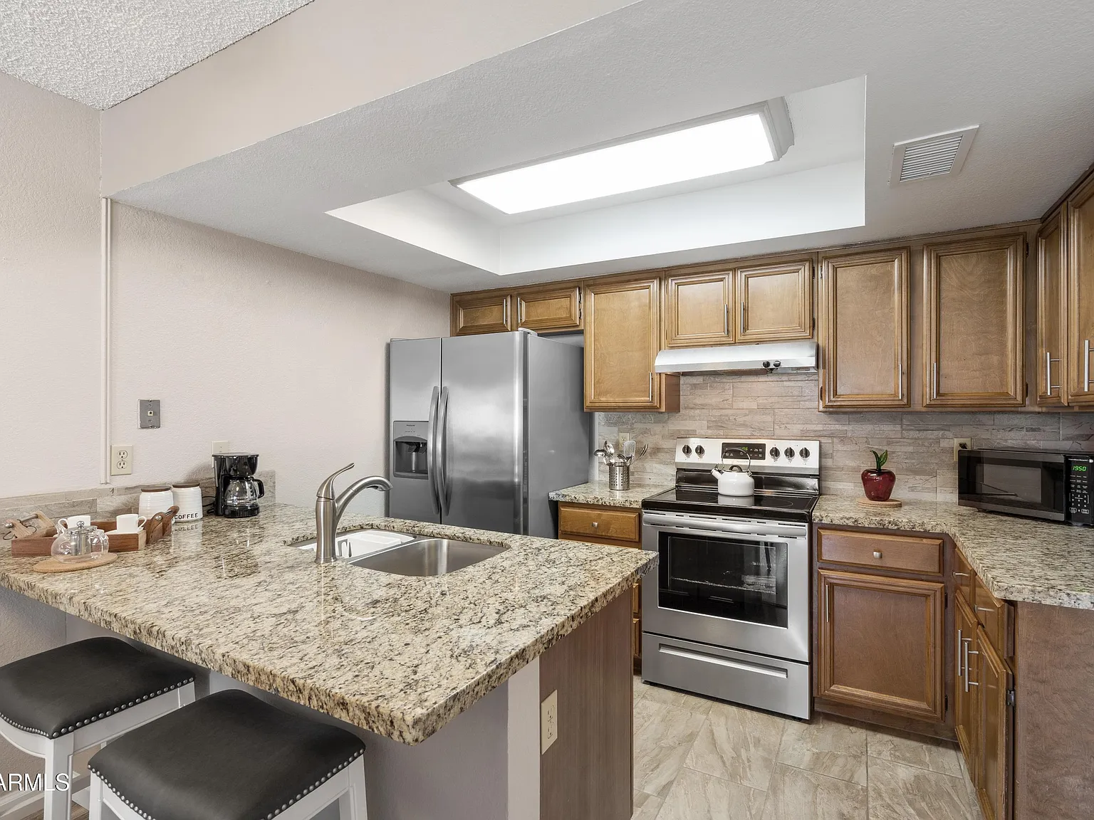 1 bed, 688 sqft, $2,900 — Photo 3