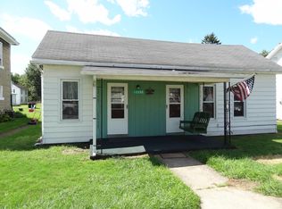 12755 2nd Ave, Trinway, OH 43842