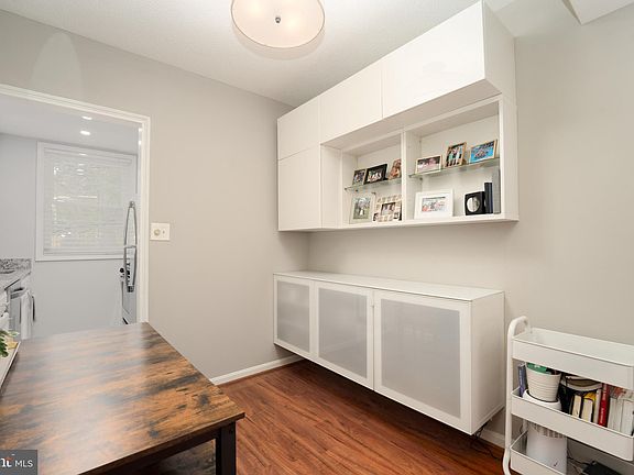 5th image of 4304 N Pershing Dr #43043