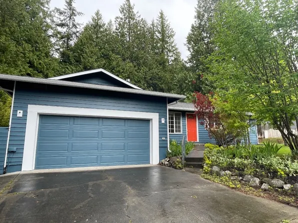 1421 Channel View Ln, Freeland, WA 98249