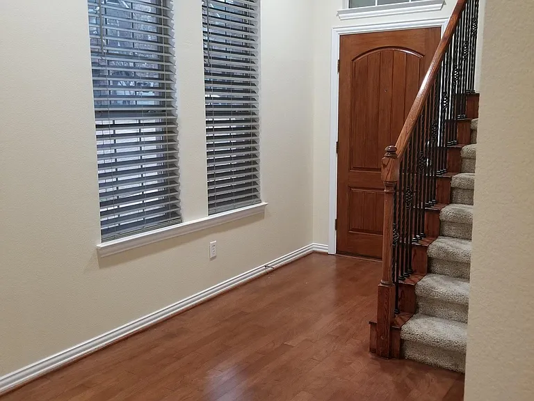 4000 Rome Ct — Photo 7