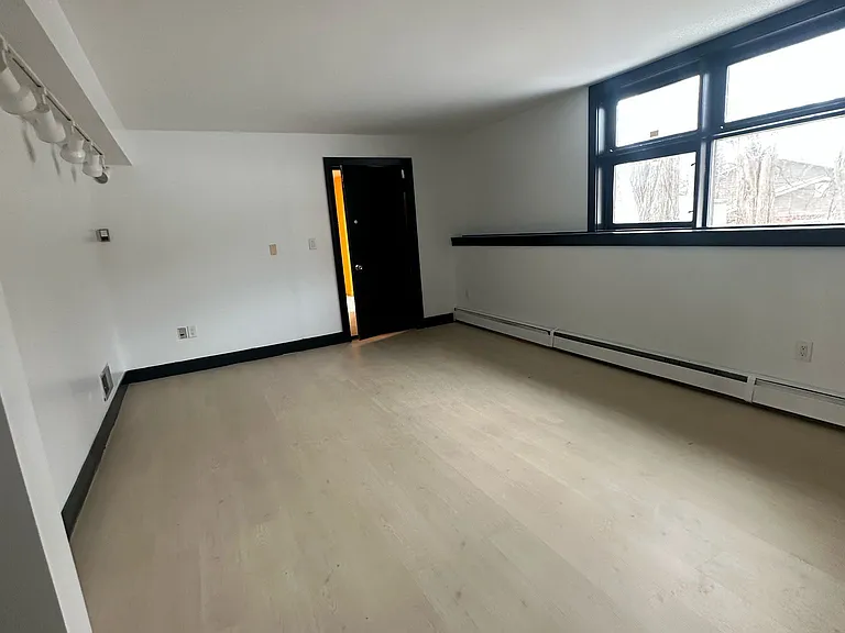 40 Felter Hill Rd — Photo 15