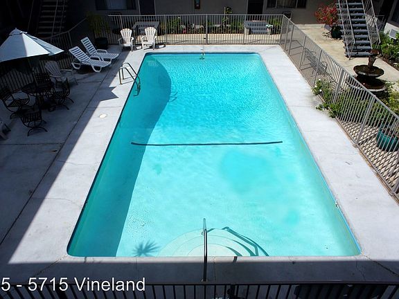 5th image of 5715 Vineland Ave APT 17