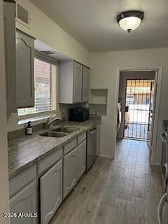 5314 S Palm Dr — Photo 6