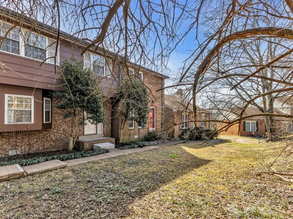 353 Huntington Ridge Dr, Nashville, TN 37211