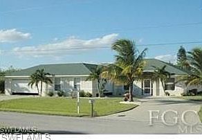 1st image of 717 SW 35th Ter
