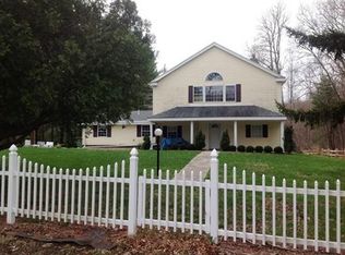 54 Haverhill St, Rowley, MA 01969