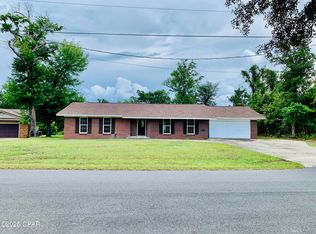 7238 Skywater Dr, Panama City, FL 32404