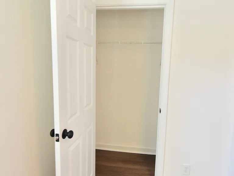 10169 Locust St — Photo 14