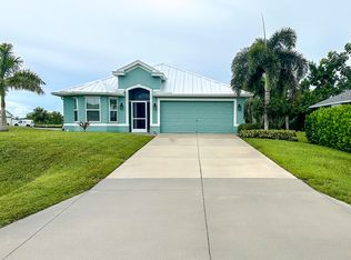 204 NW 5th Ter, Cape Coral, FL 33993