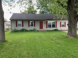2111 S Amos Rd, Shelbyville, IN 46176