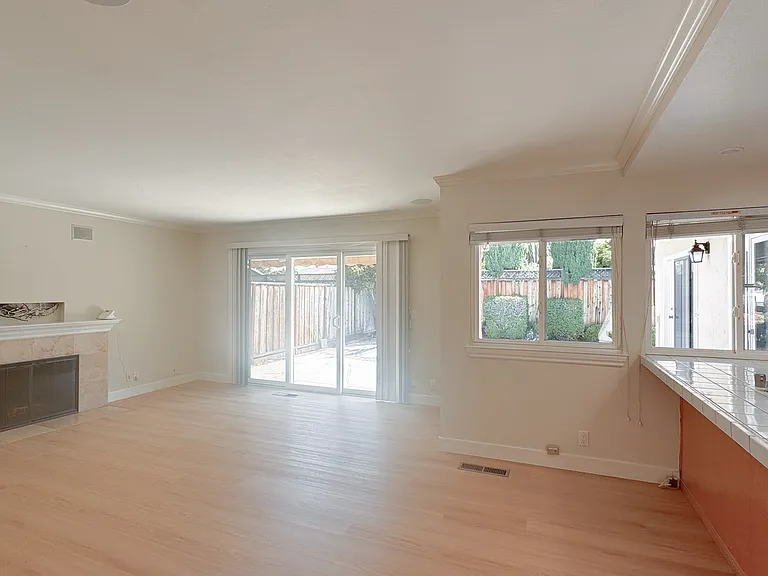 4668 Calle De Farrar — Photo 8