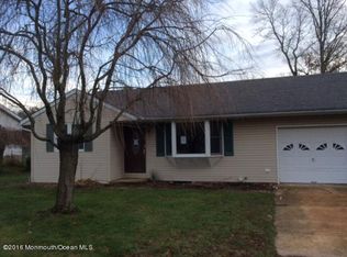 410 Adolphus St, Forked River, NJ 08731