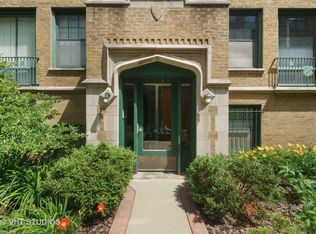 7025.5 N Sheridan Rd #G, Chicago, IL 60626