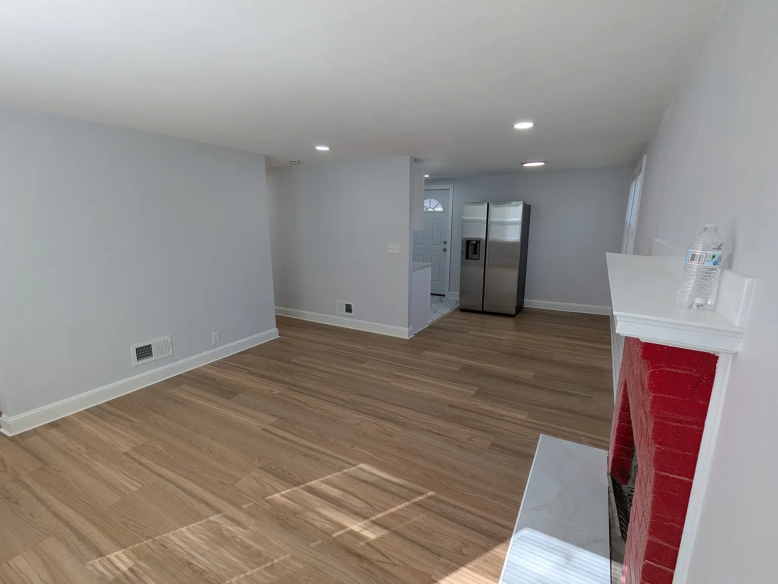 4 bed, 1428 sqft, $3,500 — Photo 4