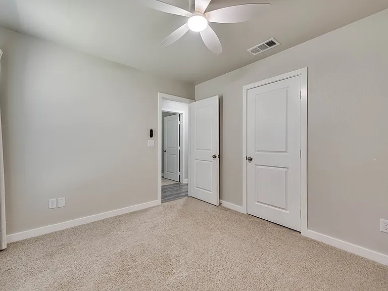 6714 Lonesome Dove Ln — Photo 16